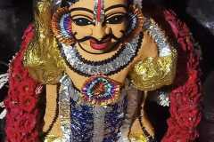 Sengaluthu-karuppu-sandhana-kappu
